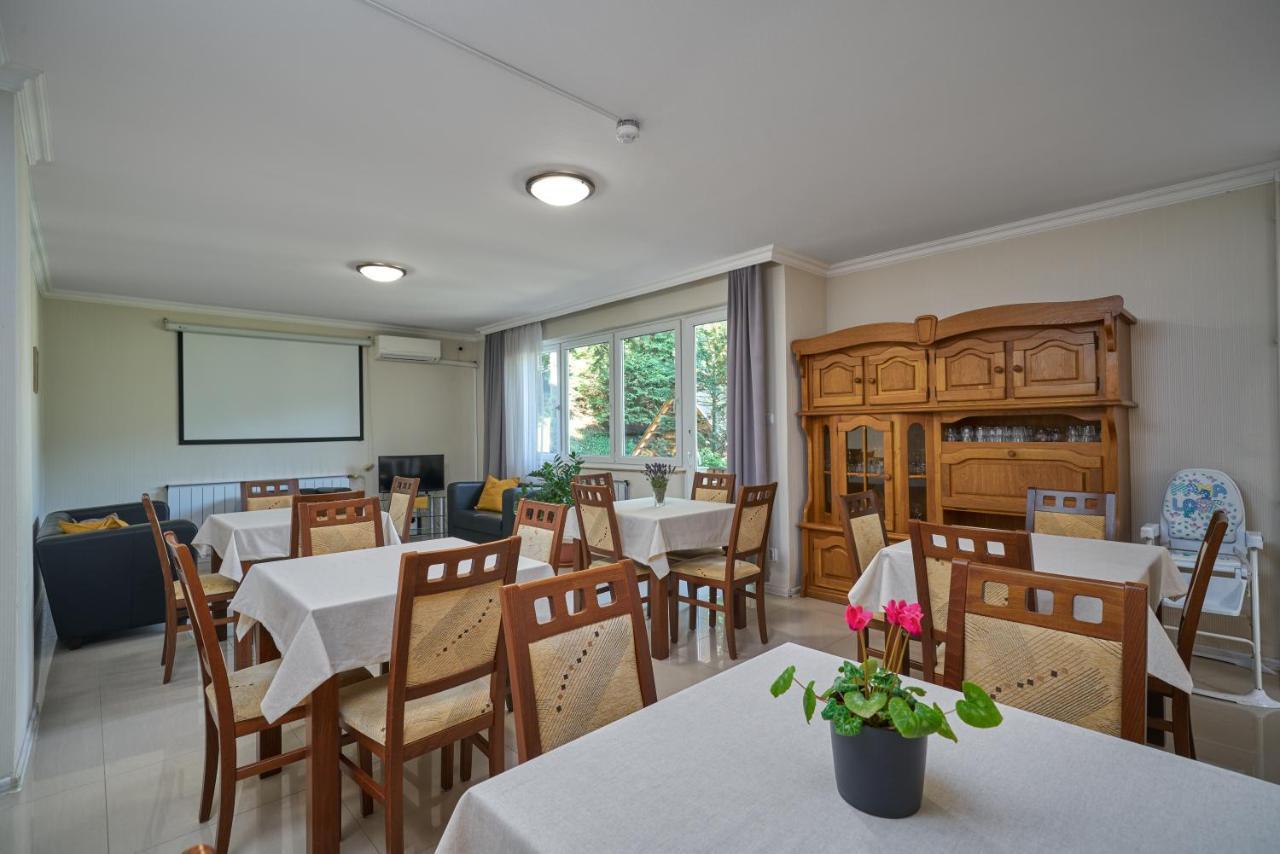 Villa Harmonia Panzio Visegrad Bagian luar foto