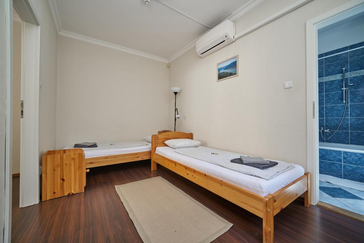 Villa Harmonia Panzio Visegrad Bagian luar foto